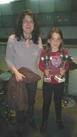 Sara Fern�ndez con M�nica Calzetta